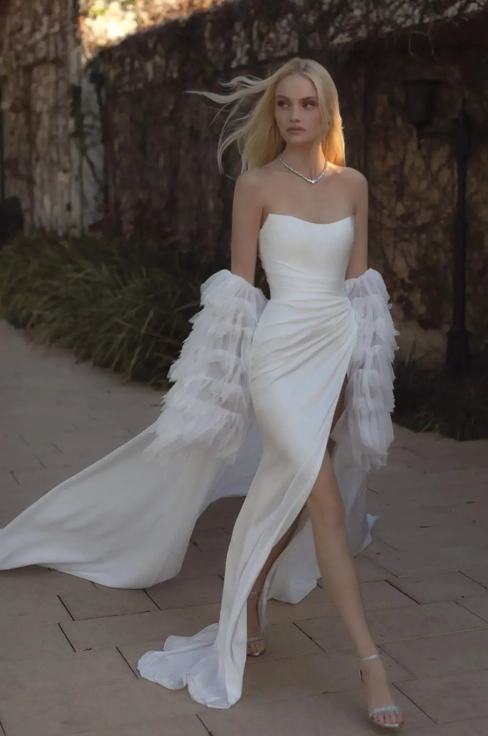 EDEN AHARON