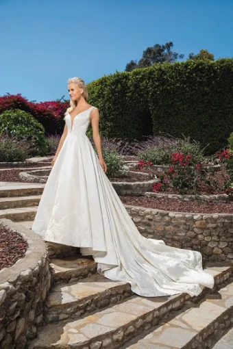 Casablanca Bridal Vivian #0 default thumbnail