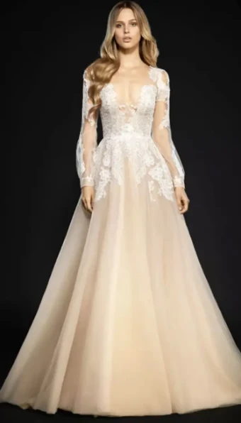 Hayley Paige Winnie #0 default thumbnail