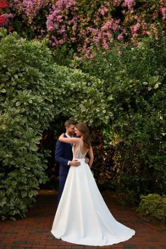 Essense of Australia D3080 #2 thumbnail