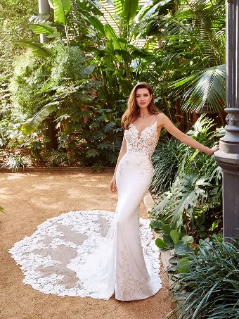 Enzoani Sale Pallas #0 Ivory/Nude thumbnail