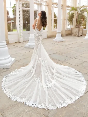 Enzoani Sale Suzanne #1 Ivory/Sand/Nude thumbnail