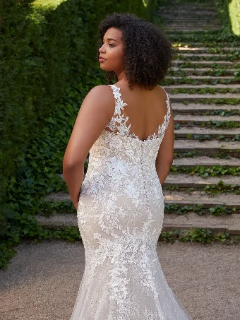 Elysee by Enzoani Sale Adrianna #0 Ivory/Sand/Nude thumbnail