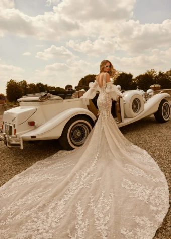 Madam Burcu Sale 5017 #9 Ivory/Cappuccino thumbnail