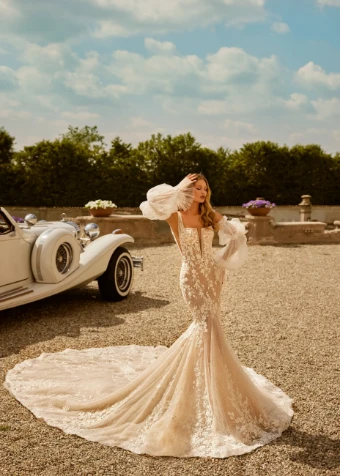 Madam Burcu Sale 5017 #5 Ivory/Cappuccino thumbnail