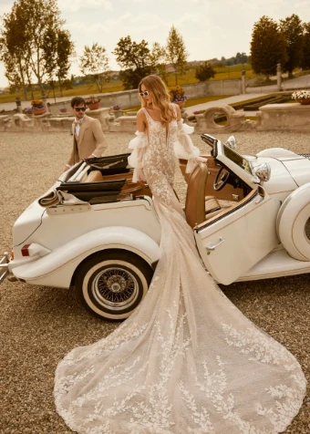 Madam Burcu Sale 5017 #8 Ivory/Cappuccino thumbnail