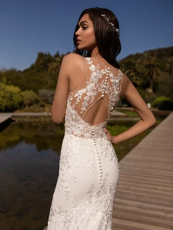 Pronovias Sale Alcyone #0 Off White/Crystal thumbnail