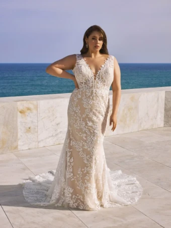 Pronovias Sale Barika #3 Off White/Nude thumbnail