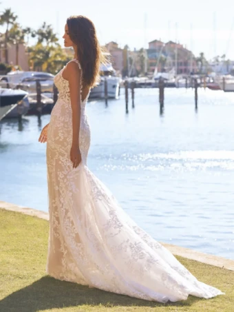 Pronovias Sale Barika #0 Off White/Nude thumbnail