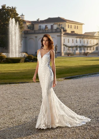 Randy Fenoli Sale Dimitria #8 Ivory/Sand/Nude thumbnail