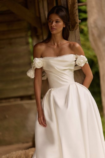 Milla Nova ONYXELLE #0 default thumbnail