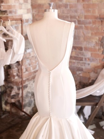 Maggie Sottero Kitara #9 Ivory/Natural thumbnail