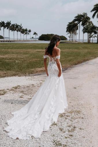 Allure Bridals C623 #0 thumbnail