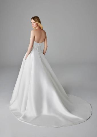 Pronovias GALEN #0 thumbnail