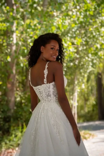 Elissar Bridal Flynn #3 Off White thumbnail