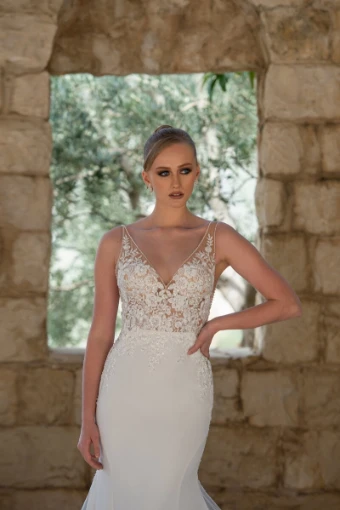 Elissar Bridal Julia #1 Ivory thumbnail