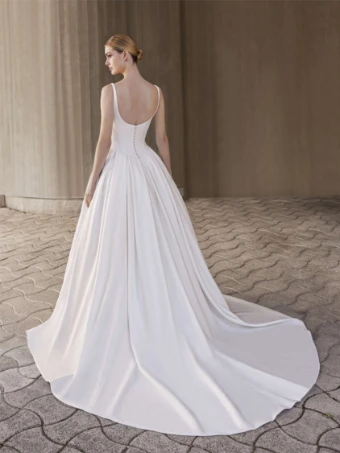 Pronovias LORDY #1 Off White thumbnail