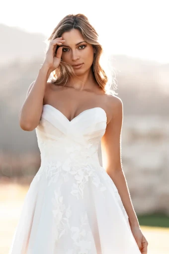 Allure Bridals A1257 #1 thumbnail